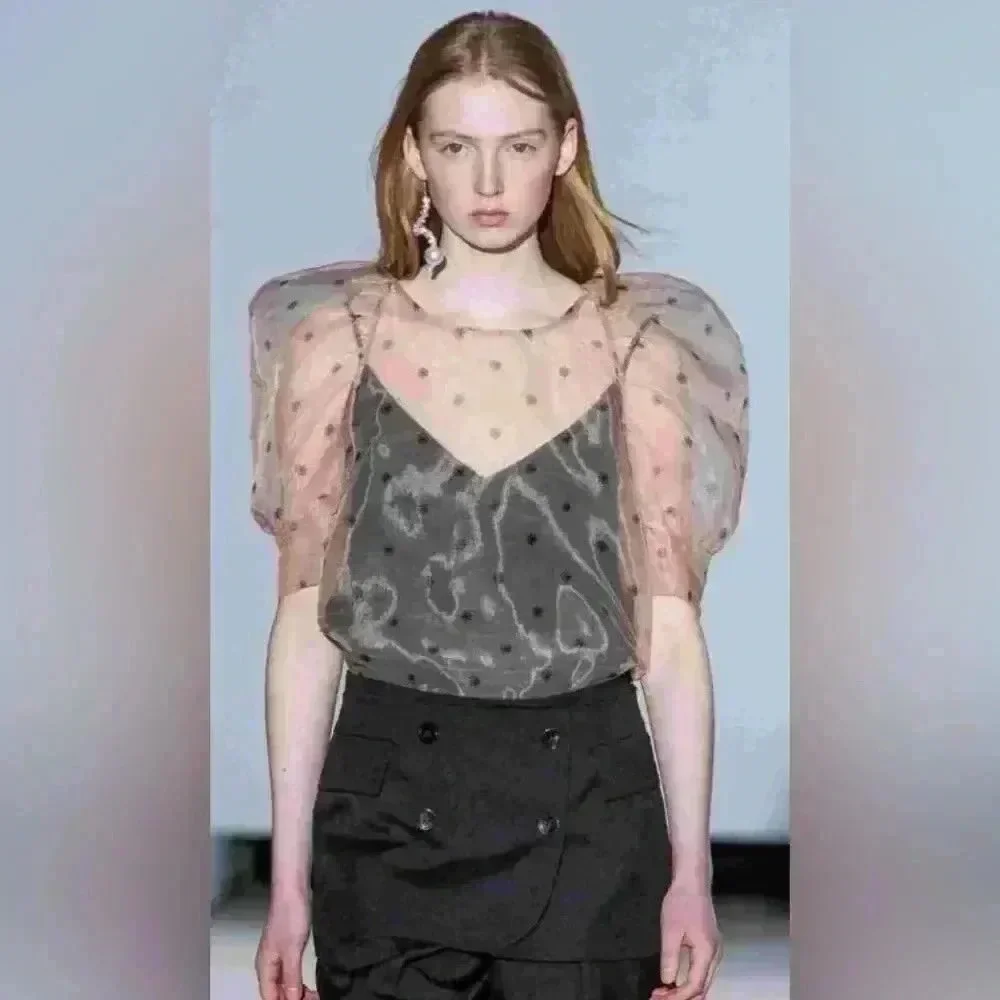 Madewell Baum Und Pferdgarten Maiko Puff-Sleeve Sheer Dot Blouse Small l US 6 - Picture 2 of 7